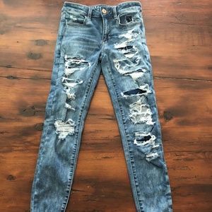 American Eagle Distressed Jean